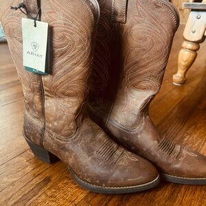 Ariat Distressed Leather Cowboy Boots